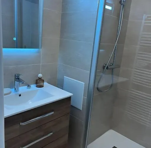 Les Nuages De Sablon * Clermont-Ferrand