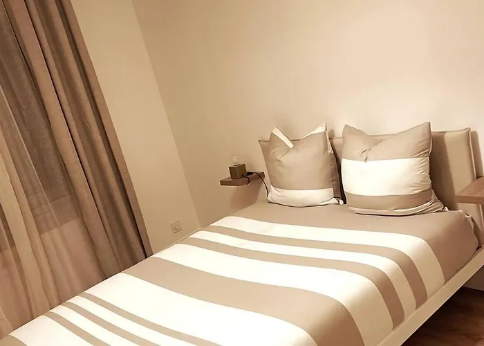 Les Nuages De Sablon Daire *